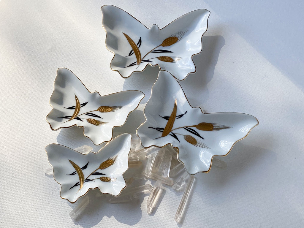 Pieris Butterfly Trinket Dish - Vintage White and Gold Japanese Butterfly Porcelain Jewelry Trinket Tray/Ring Dish/Ashtray/Jewelry Bowl