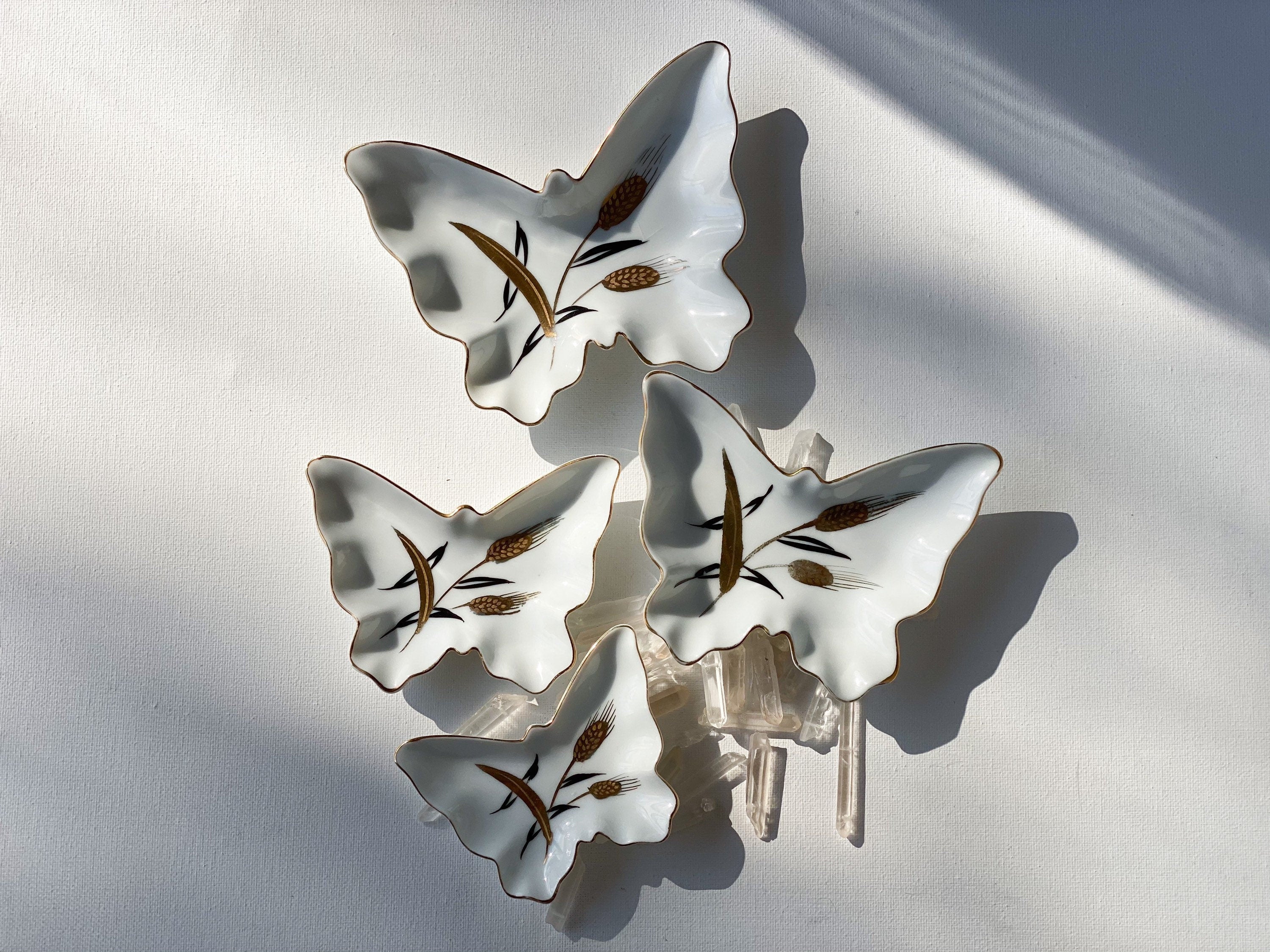 Pieris Butterfly Trinket Dish - Vintage White and Gold Japanese Butterfly Porcelain Jewelry Trinket Tray/Ring Dish/Ashtray/Jewelry Bowl