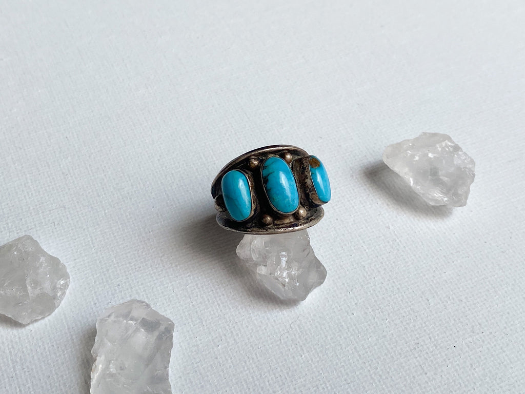 Truckee Ring - Vintage Unstamped Sterling Silver and Genuine Turquoise Ring Size 8