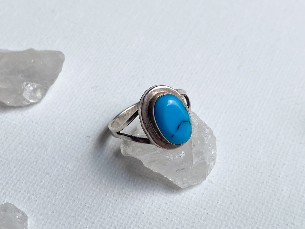 Arcata Ring - Vintage 925 Mexico Stamped Sterling Silver and Genuine Turquoise Ring Size 7 1/4