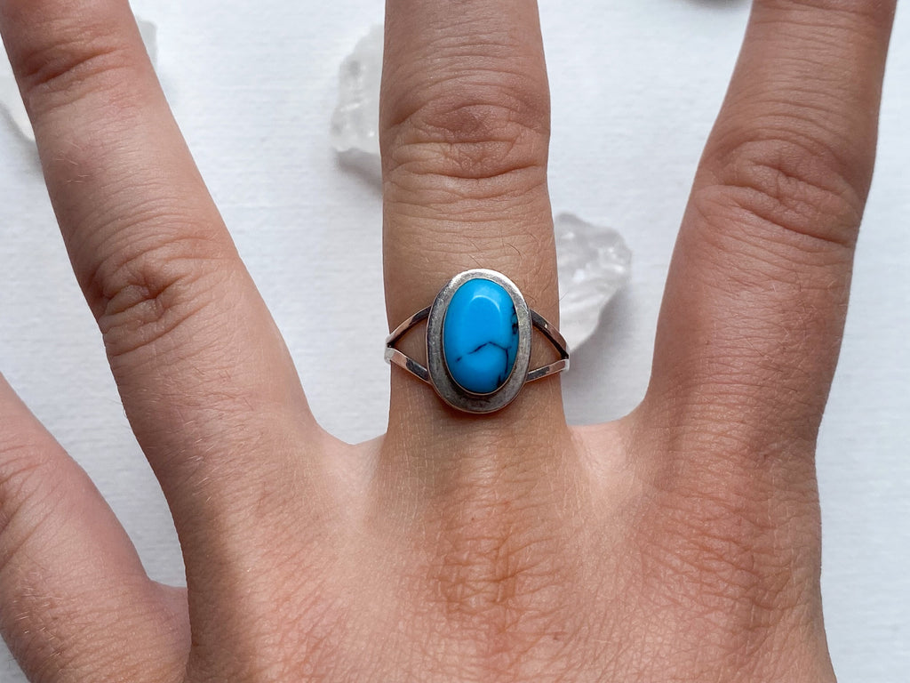 Arcata Ring - Vintage 925 Mexico Stamped Sterling Silver and Genuine Turquoise Ring Size 7 1/4
