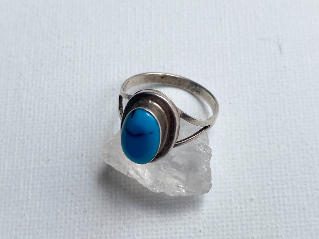 Arcata Ring - Vintage 925 Mexico Stamped Sterling Silver and Genuine Turquoise Ring Size 7 1/4